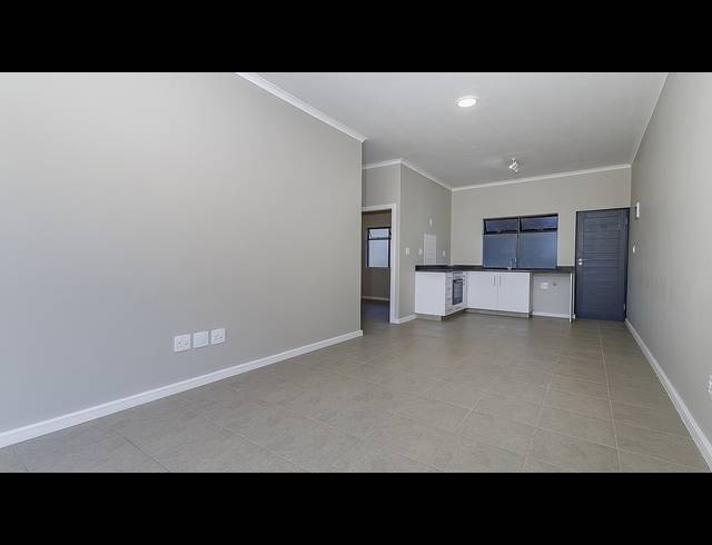 2 BEDROOM APARTMENT FOR SALE IN WATERFALL